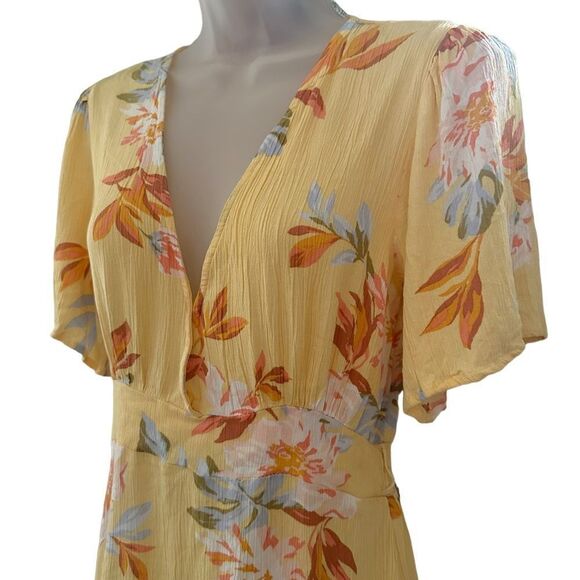 BillaBong Yellow Floral Boho Country Casual Flowy Mini Shortsleeved Sundress - Picture 3 of 5